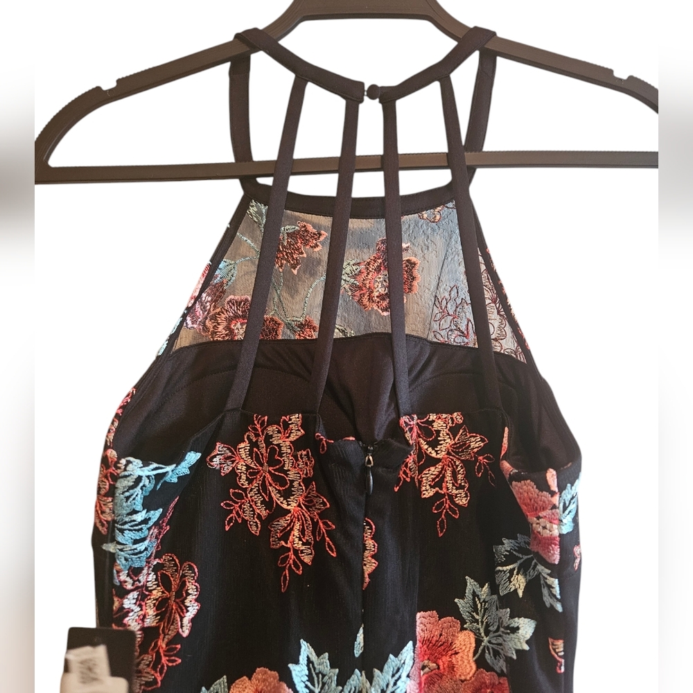 Guess Floral Embroidered Halter Bodycon Dress - Picture 4 of 9